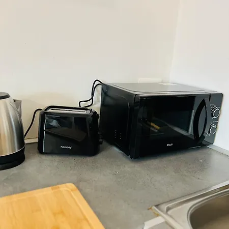 Appartement Joli Le Rosa Bonheur, Proche De La Gare Yzeure